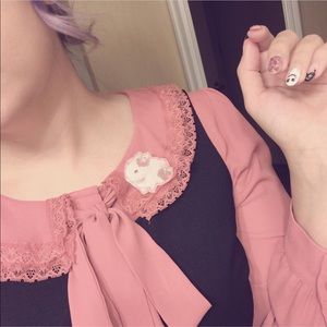 LC Lauren Conrad Tops - Lauren Conrad Pintuck Tie Neck Blouse LC Lauren Conrad Tops - Lauren Conrad Pintuck Tie Neck Blouse