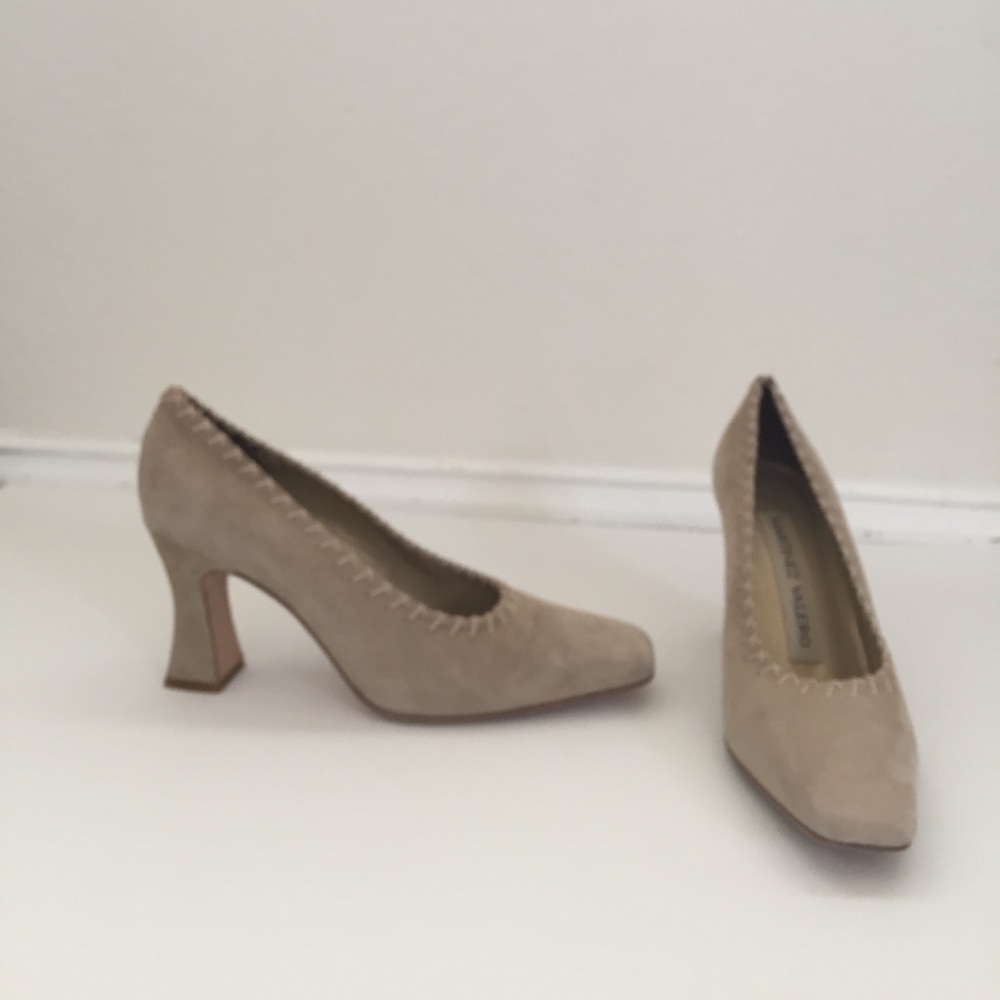 MARTINEZ VALERO TAN SUEDE SHOES