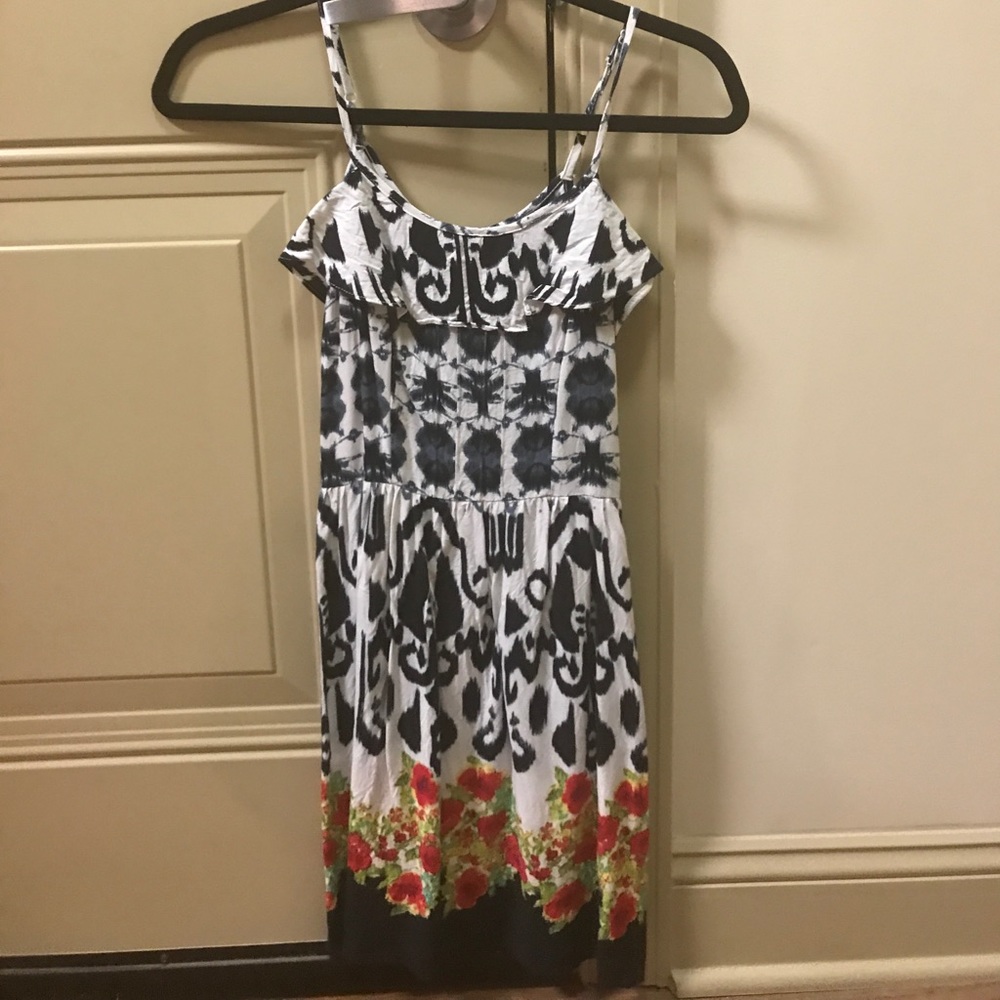 Women’s dress