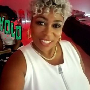 Meet your Posher, Loretta