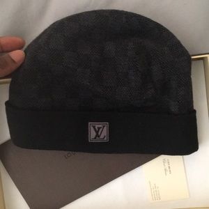 louis vuitton skull cap