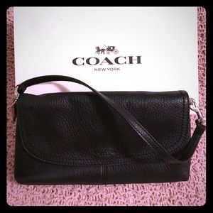 Coach wallet wristlet BRAND NEW MAKE ME AN OFFER