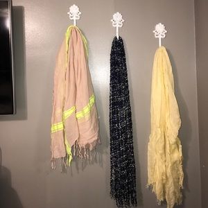 Scarfs