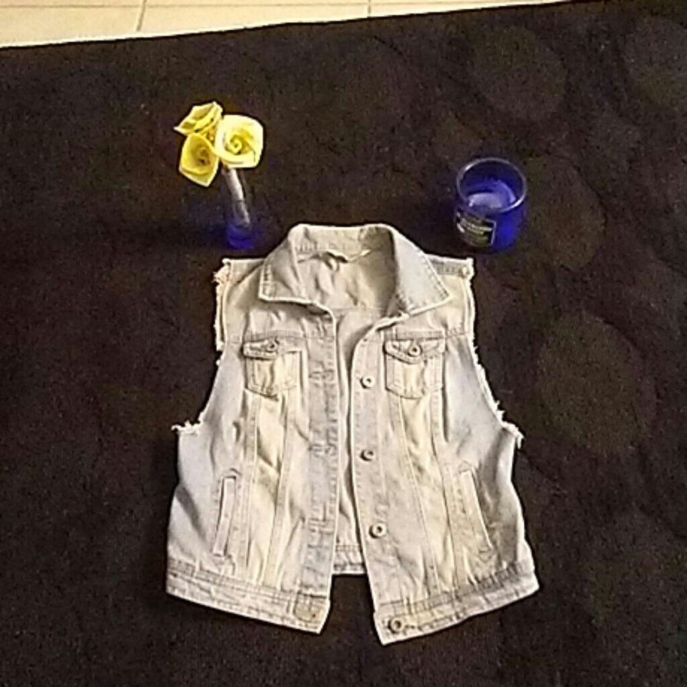 CUTE JEAN VEST