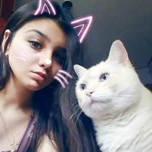 Meet your Posher, Samantha