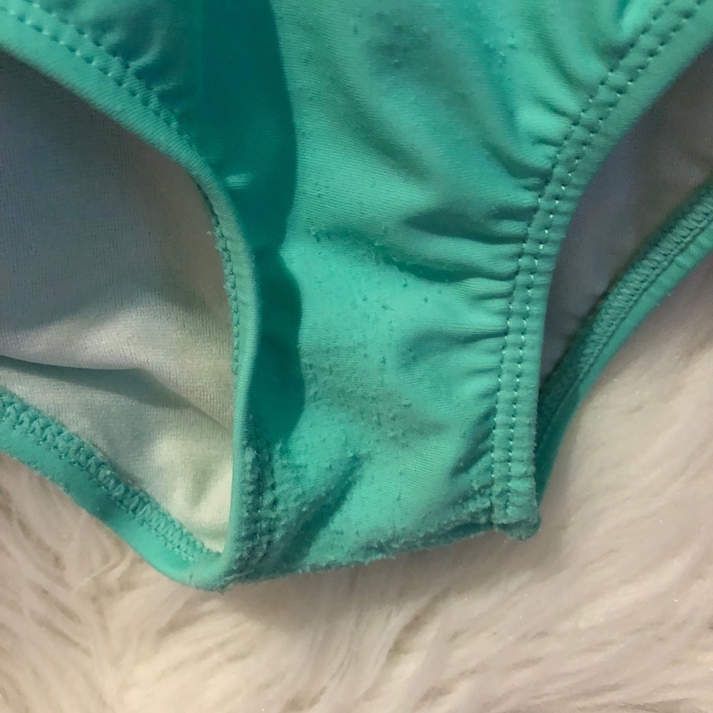 Swimsuits 🎀 - Picture 4 of 5