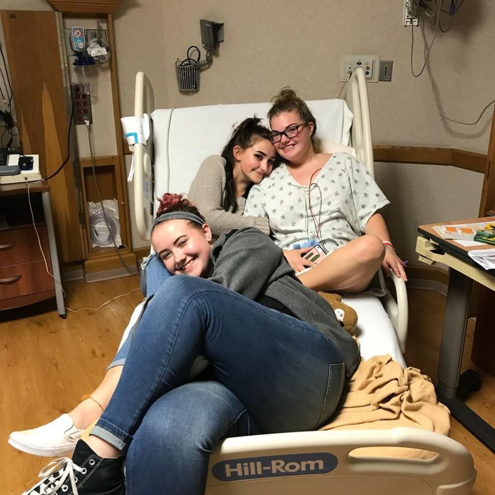 Meet your Posher, Cierra