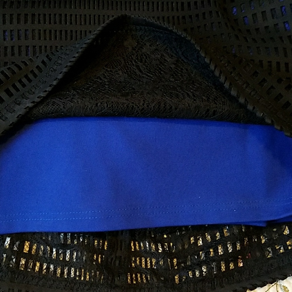 Dress - Picture 4 of 4