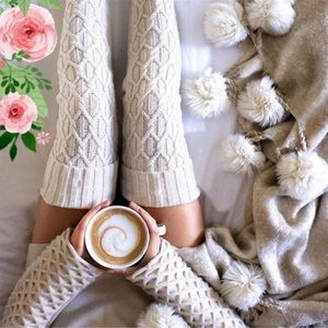 ✨HP✨🎀Warm Knit Socks 🎀