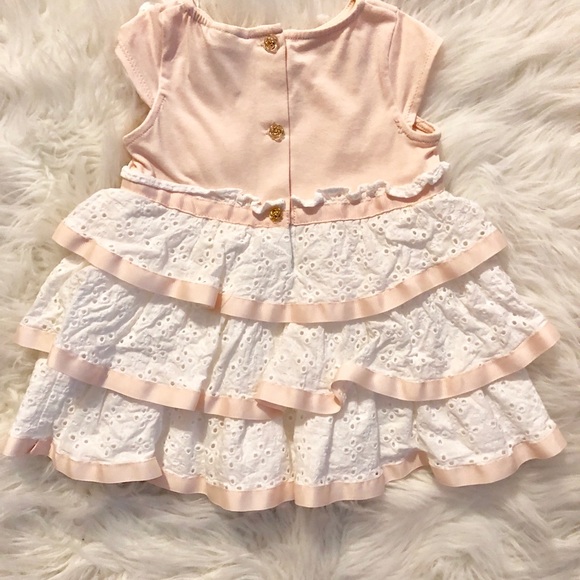 Peach Dress 🎀 - Picture 2 of 4