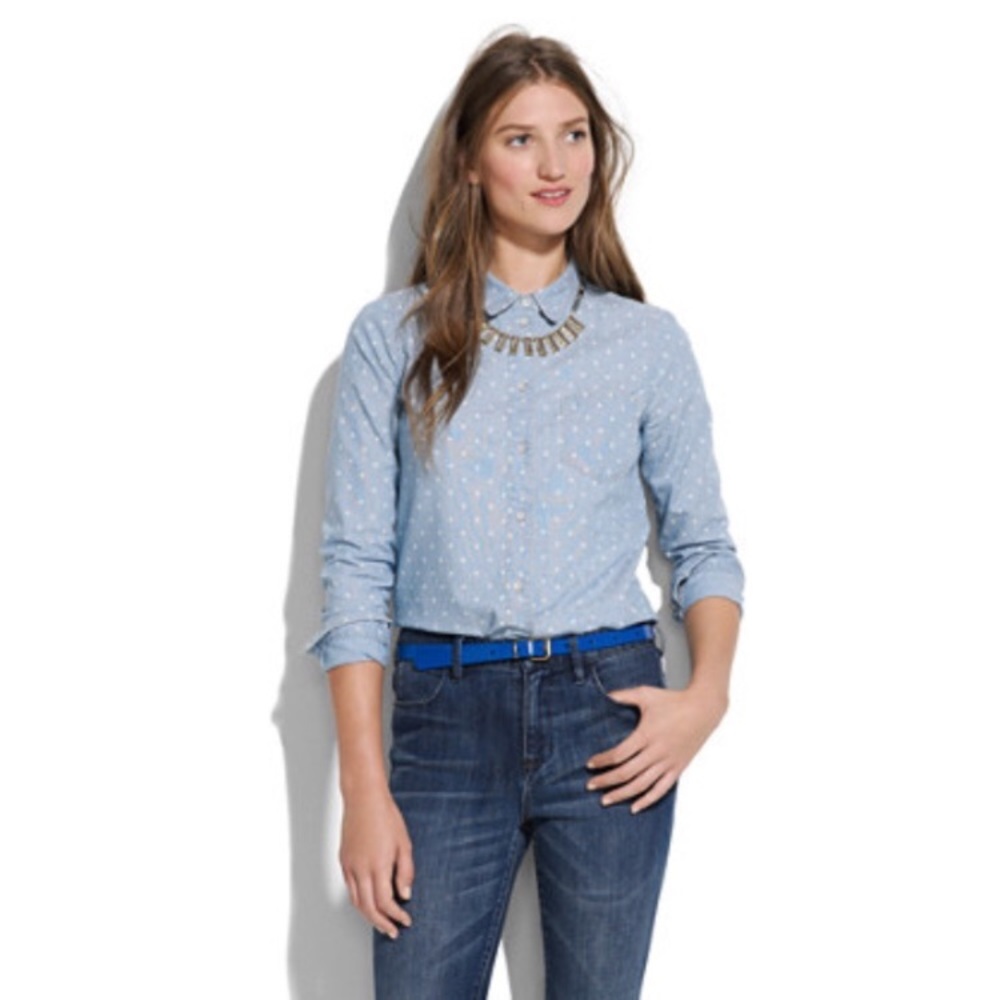 ✔️SOLD✔️Madewell Chambray Polka Dot Button Up - Picture 1 of 6