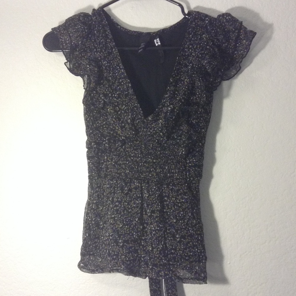 H&M floral blouse