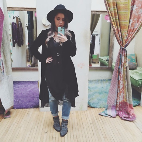 Velvet Cape Cardigan - Picture 3 of 7