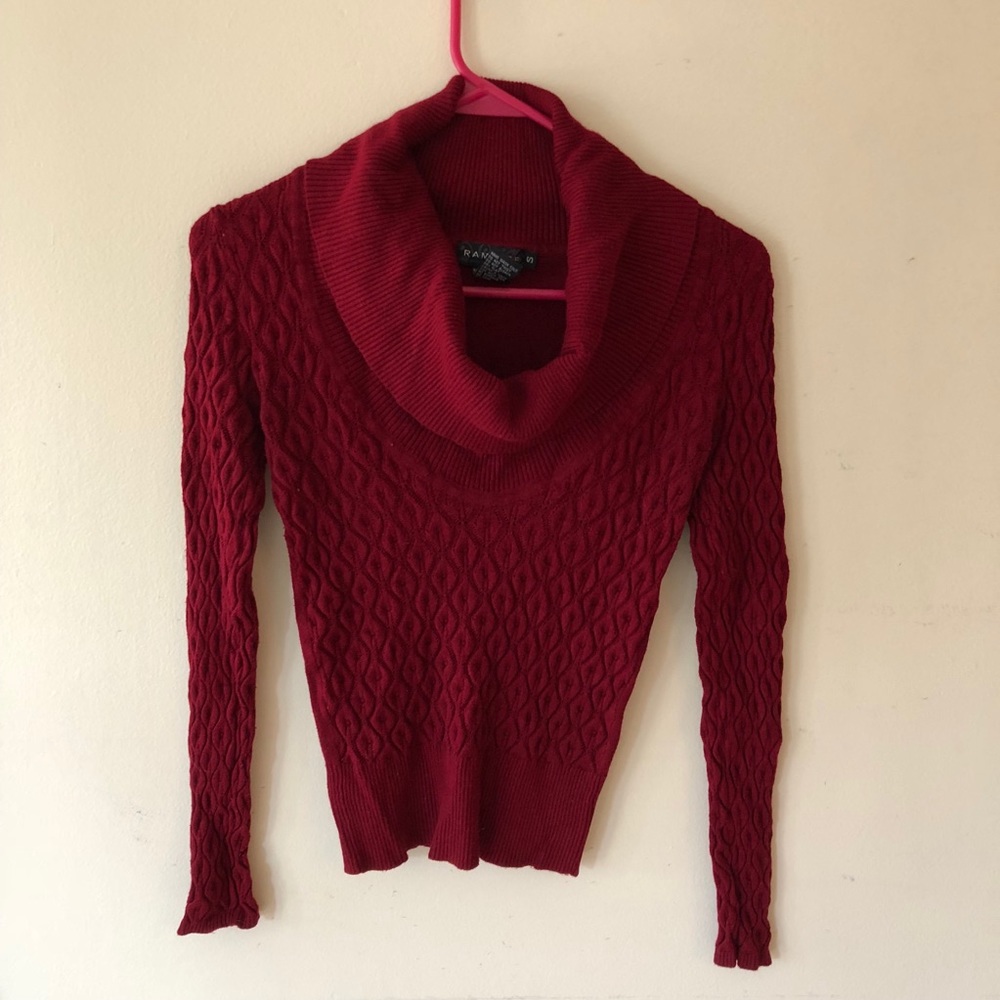 Red cropped sweater