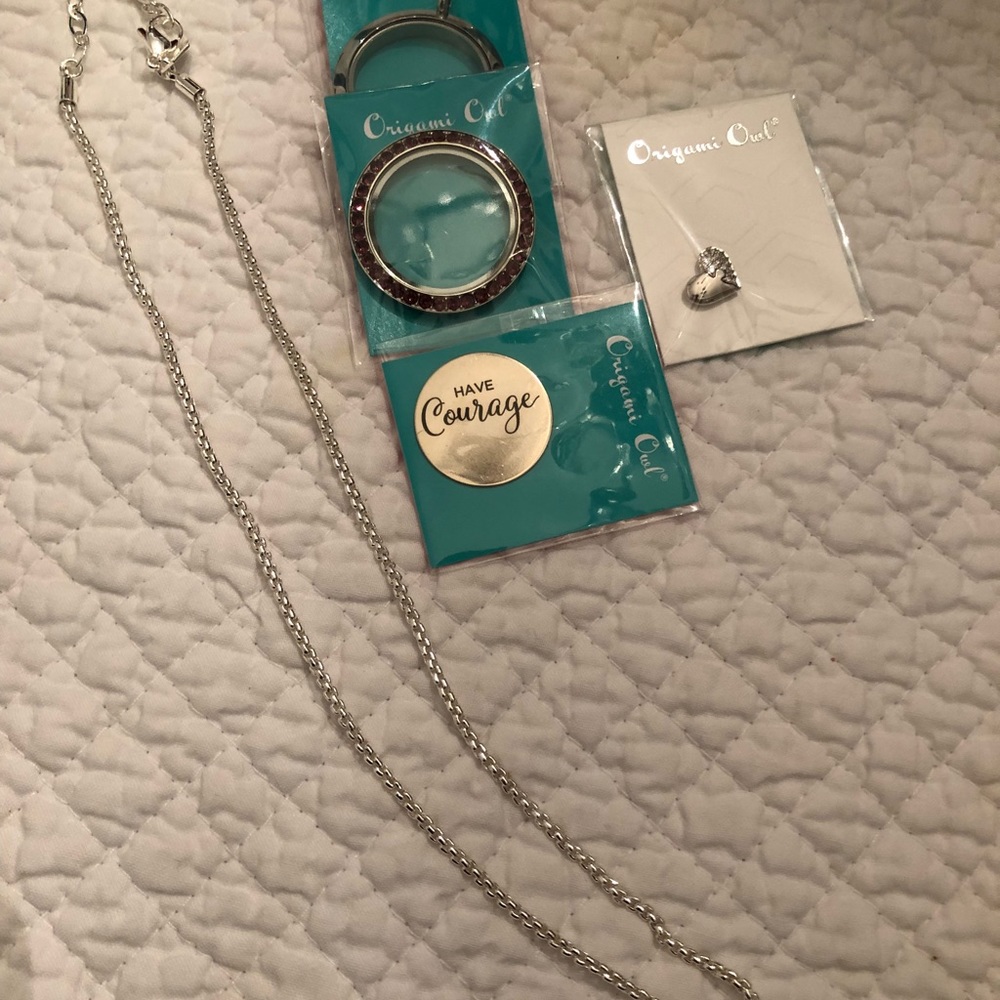 NWT Origami Owl Have Courage Set