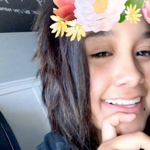 Meet your Posher, Neffie