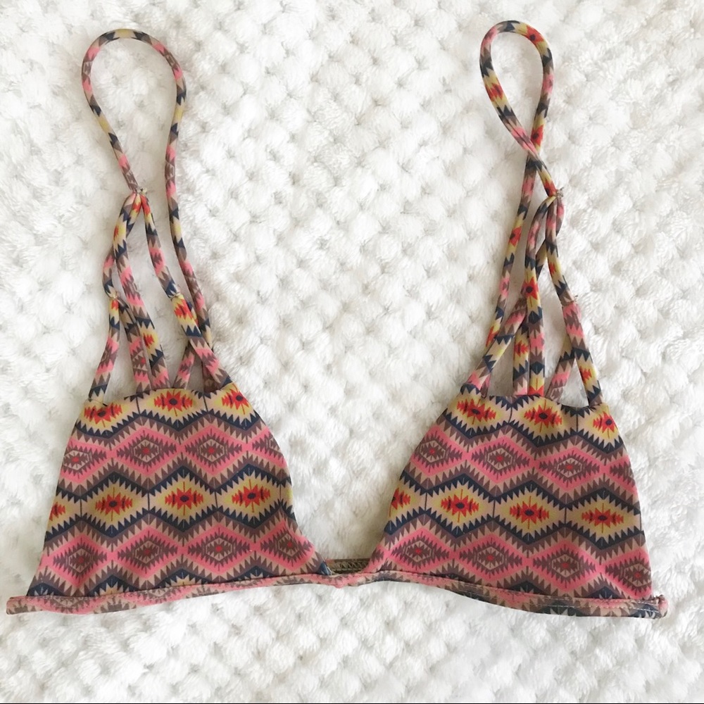 ✨SOLD✨Acacia Swimwear Santorini Top