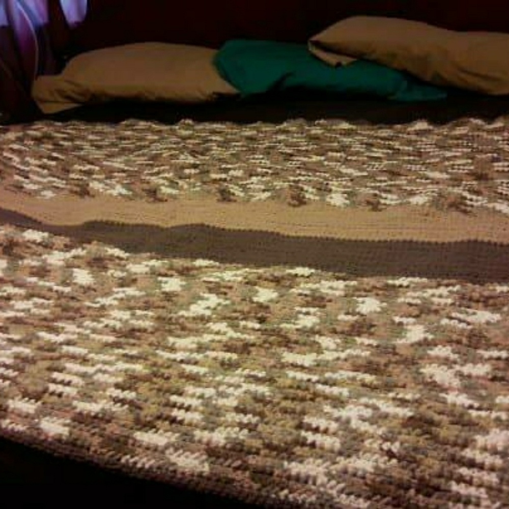 Crocheted quilt-handmade