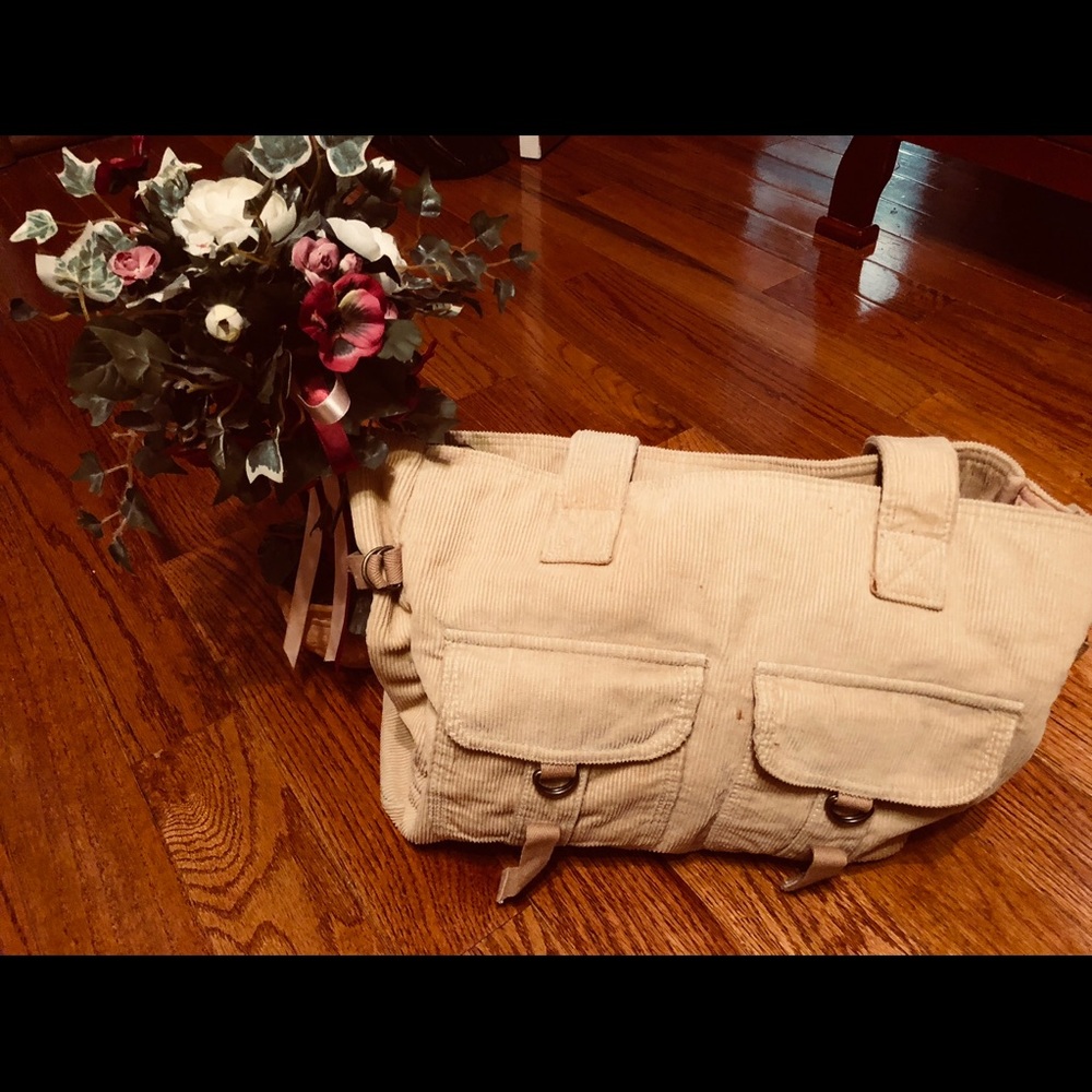 EUC Aeropostale Corduroy Purse.