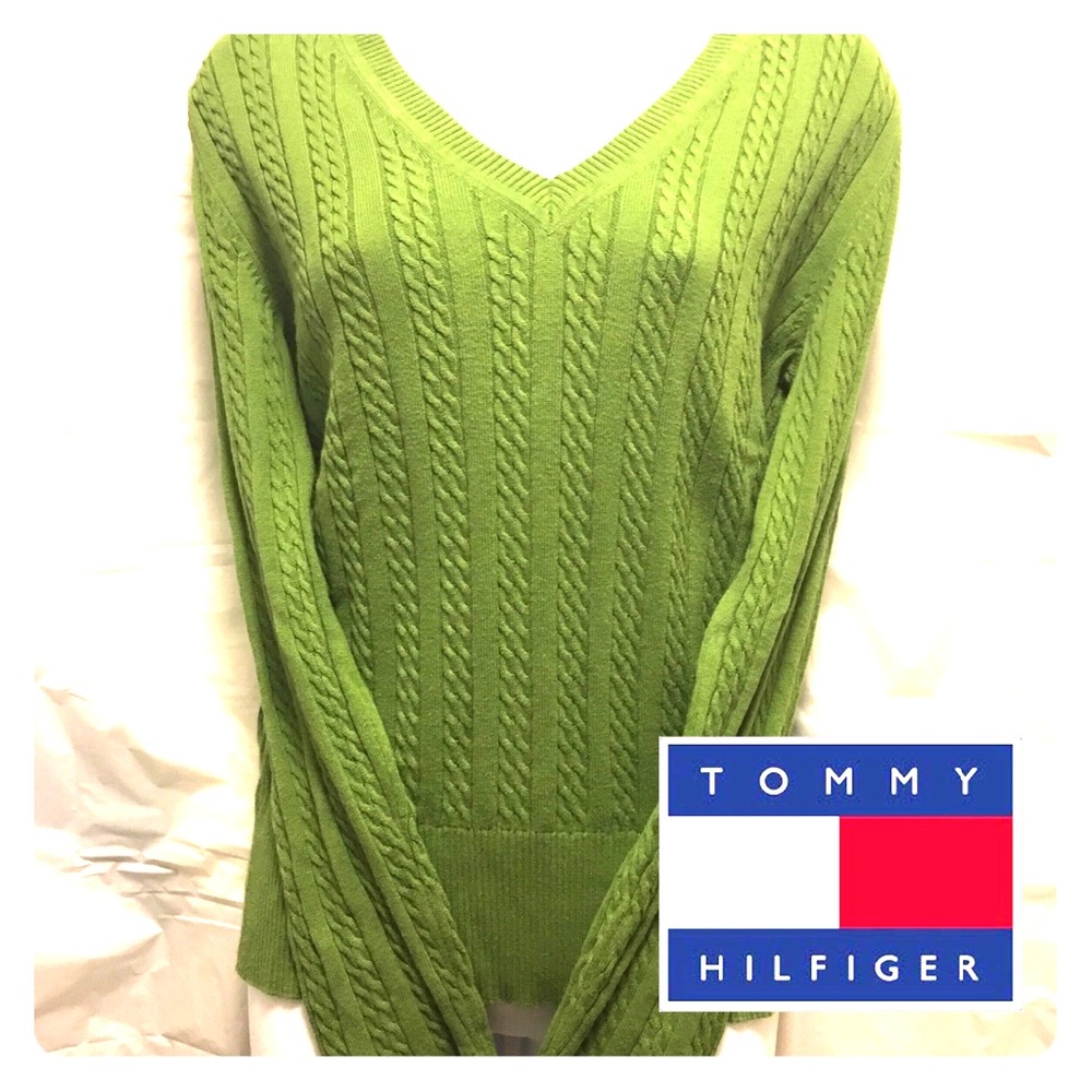 Tommy Hilfiger V Neck Sweater Size Large