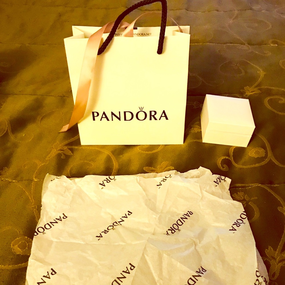 Pandora Gift bag, box and wrapper🛍🎁