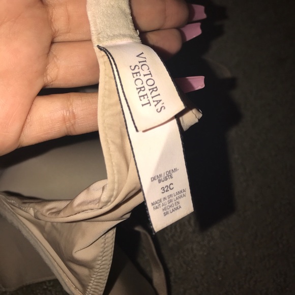 Victorious secret bra - Picture 2 of 2