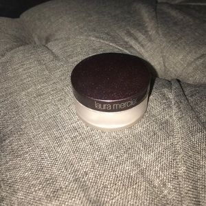 Laura Mercier Secret Brightening Powder