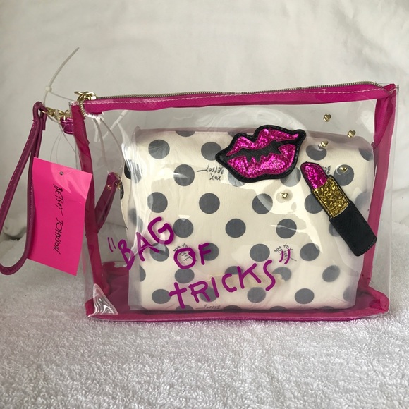 Does EIA have any problems with a clear toiletry bag specifically for carry ons, or does it have