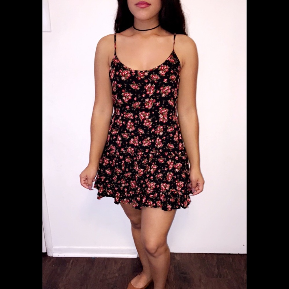 Open back flowery dress