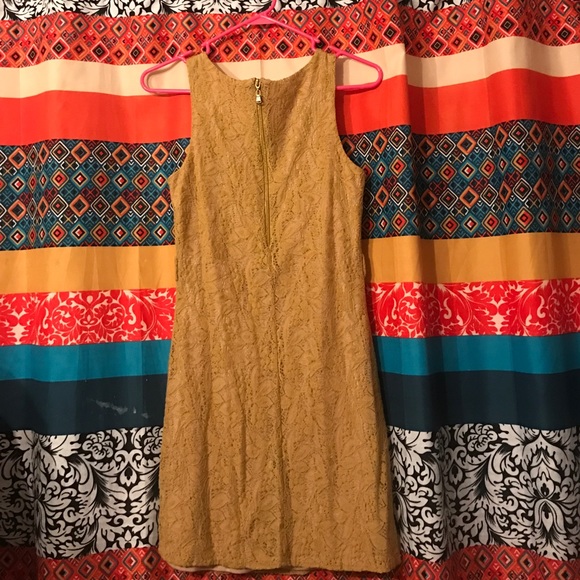 Mustard dress - Picture 2 of 2