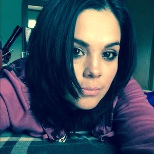 Meet your Posher, Hope