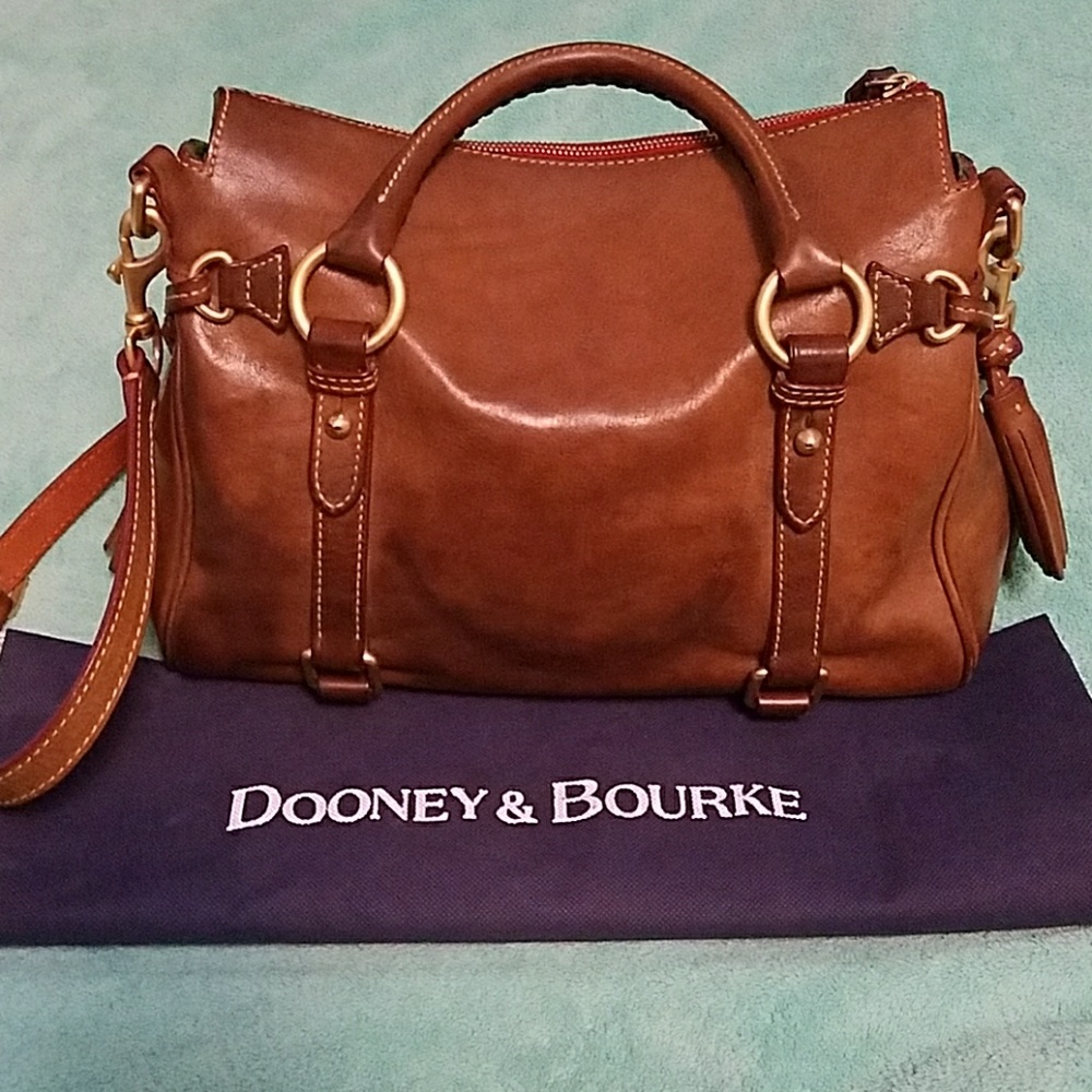 PRICE REDUCED Dooney and Bourke Florentine Satchel