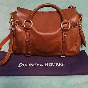 PRICE REDUCED Dooney and Bourke Florentine Satchel