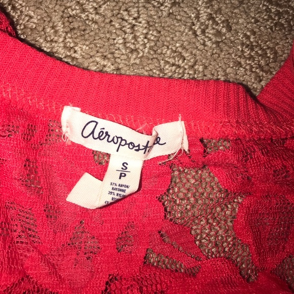 Red shirt - Picture 2 of 2