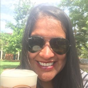 Meet your Posher, Melanie