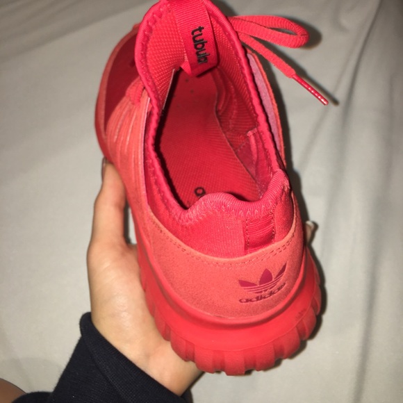 Red adidas tubulars - Picture 4 of 5