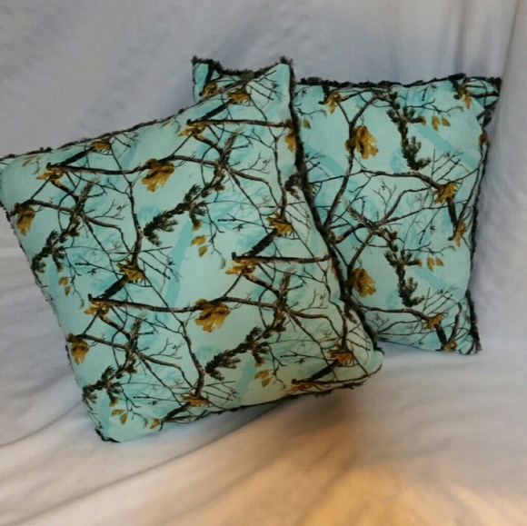 Realtree Accessories New Blue Camo Throw Pillows Poshmark