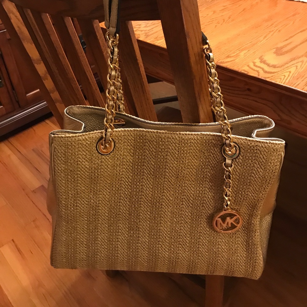 Straw and gold Michael Kors purse