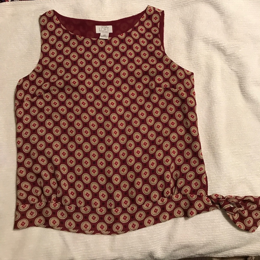 Ann Taylor Loft Medallion Top 10P