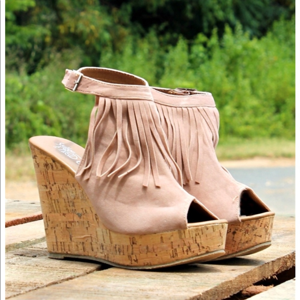 Fringe wedges