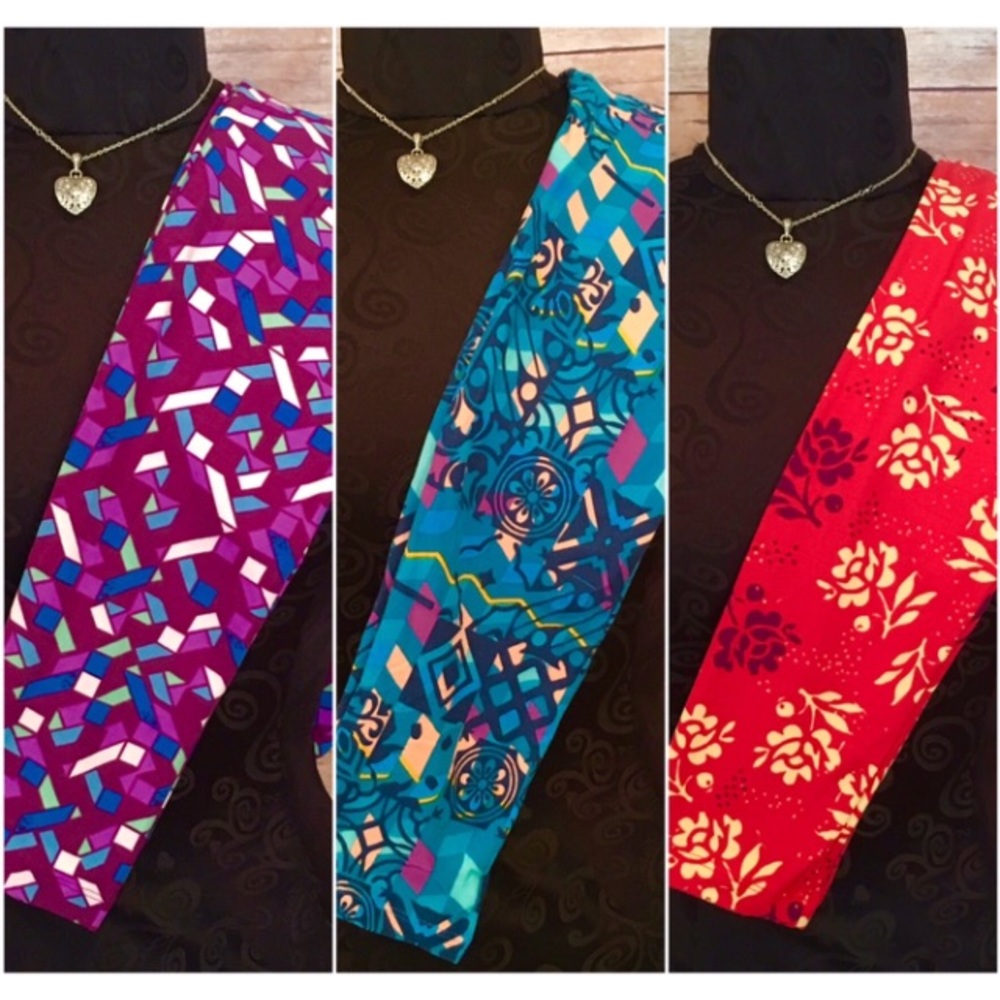 LuLaroe OS leggings (sold separately)