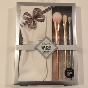 Real Techniques Bold Metals New Makeup Brush Set