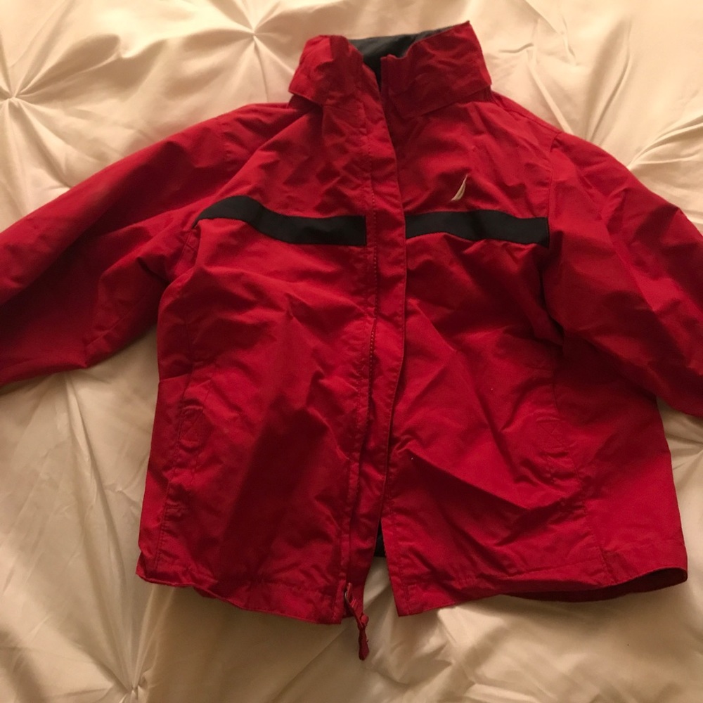 Light weigh rain Nautica jacket!!