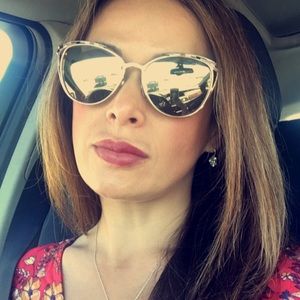 Meet your Posher, Jackie