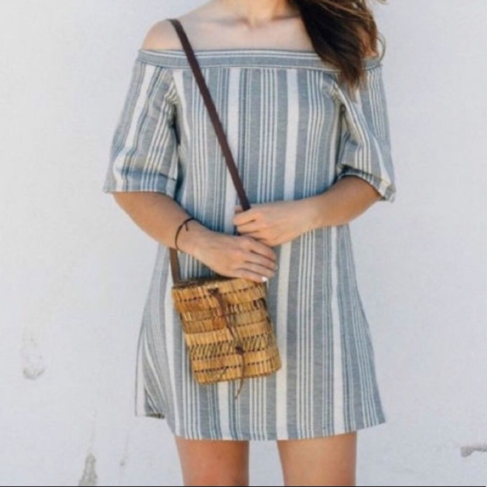 NWT | Zara Off Shoulder Dress in Small