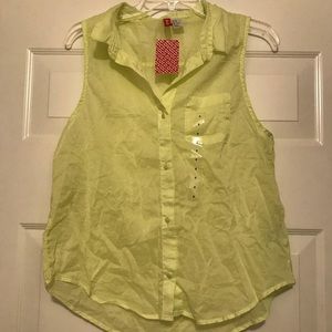 NWT H&M Sheer button down, sleeveless top.