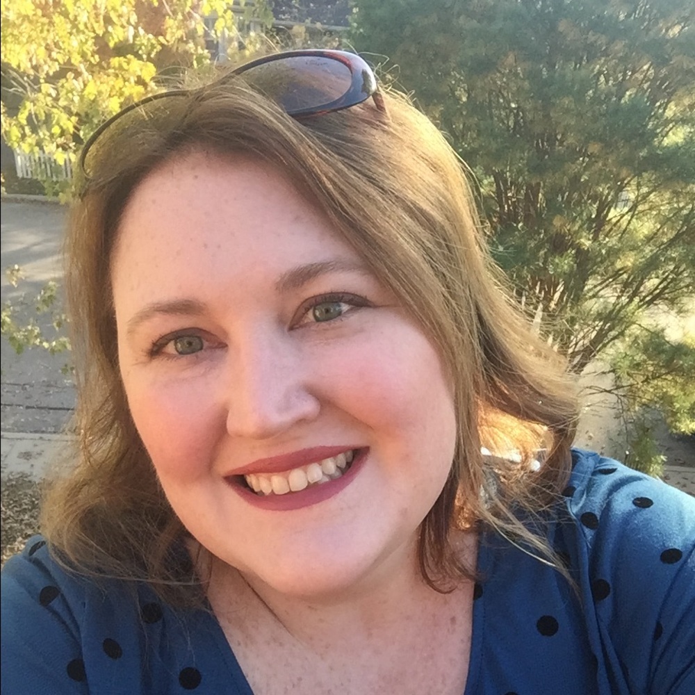 Meet your Posher, Nikol