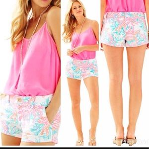 EUC Lilly Pulitzer Getting Steamy Walsh shorts sz6