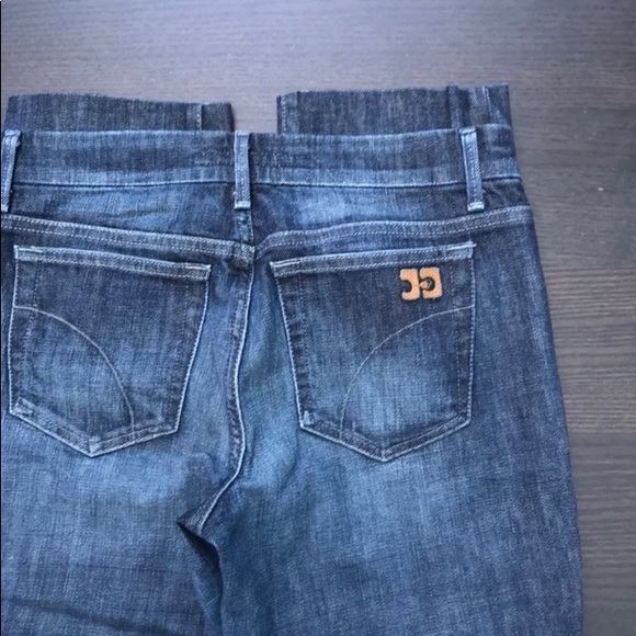 Denim - 💙👖BEAUTIFUL Joe’s Jeans Crops👖💙 29 7/8 23” EUC