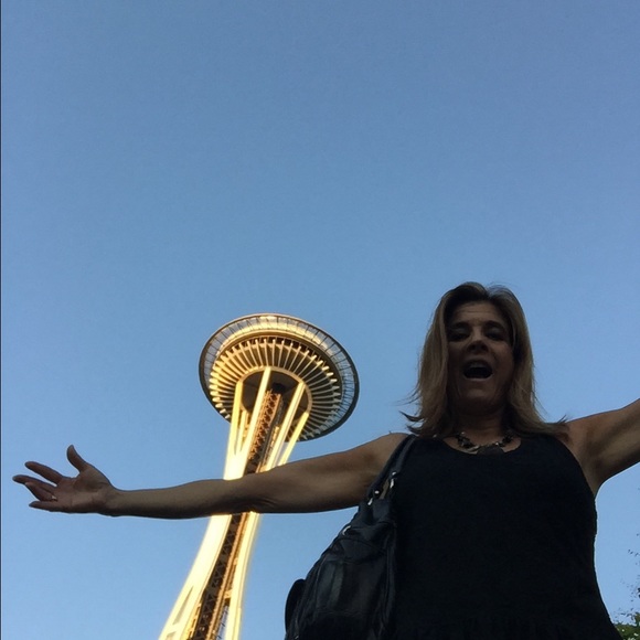 Meet your Posher, Diane - Picture 1 of 1